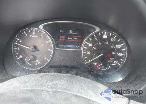 2017 Nissan Altima 2.5/2.5 S/2.5 Sl/2.5 Sr/2.5 Sv из США, поврежденный, VIN 1N4AL3AP5HN350317